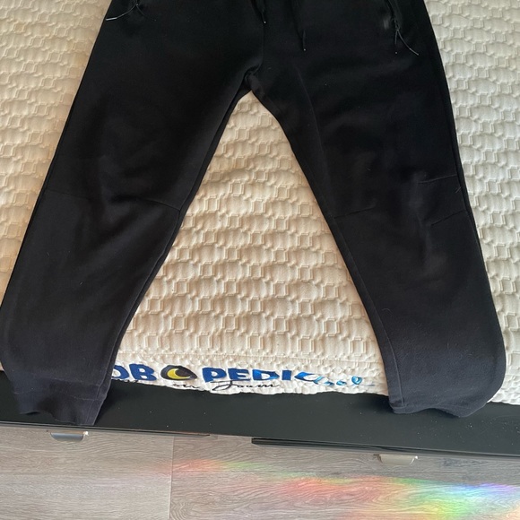 Black sweatpant joggers - Picture 3 of 11